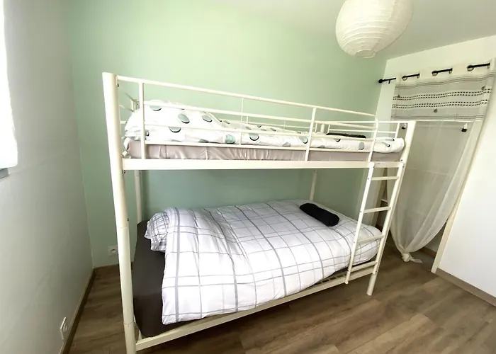 Holiday home Maison Ambiance Cosy - Detente - Clim - 3 *